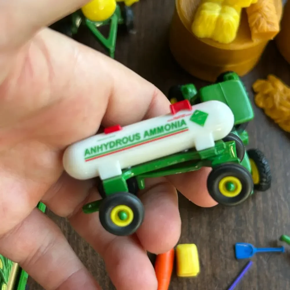 30+ piece lot of John deer & Farm items some metal die cast & plastic mix ERTL
